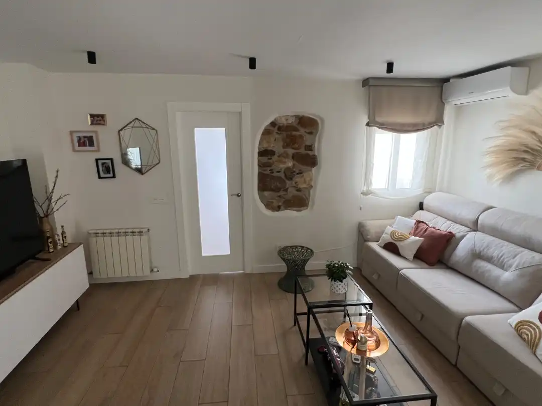 Einfamilien-Reihenhaus zum Verkauf in Calle Carril, Los Villares Wohnzimmer von Einfamilien-Reihenhaus zum Verkauf in Los Villares mit Klimaanlage, Terrasse und Balkon