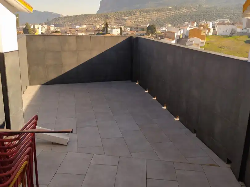 Einfamilien-Reihenhaus zum Verkauf in Calle Carril, Los Villares Terrasse von Einfamilien-Reihenhaus zum Verkauf in Los Villares mit Klimaanlage, Terrasse und Balkon
