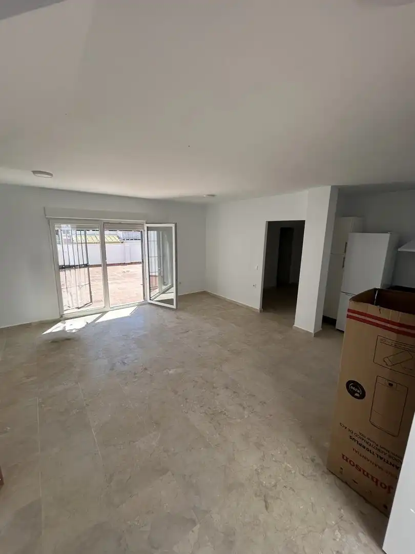Piso de alquiler en Villanueva del Ariscal con Terraza y Balcón