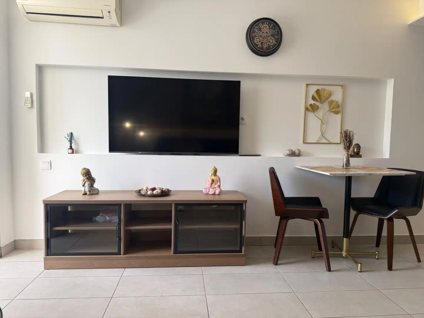 Flat for rent in Calle San Cristóbal de la Laguna, 7, Playa del Inglés Living room of Flat for rent in San Bartolomé de Tirajana with Air Conditioner, Terrace and Swimming Pool