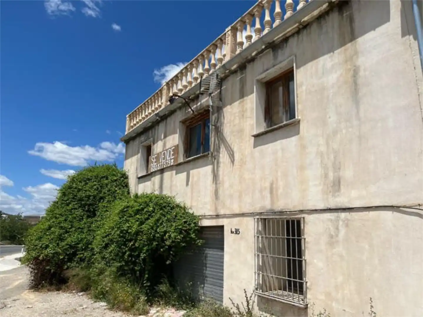 Vista exterior de Casa o chalet en venta en Iznalloz con Terraza