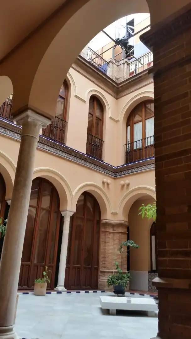 Attic for rent in Calle Pajaritos, 6, Alfalfa - Santa Cruz Exterior view of Attic for rent in Sevilla with Air Conditioner, Heating and Terrace