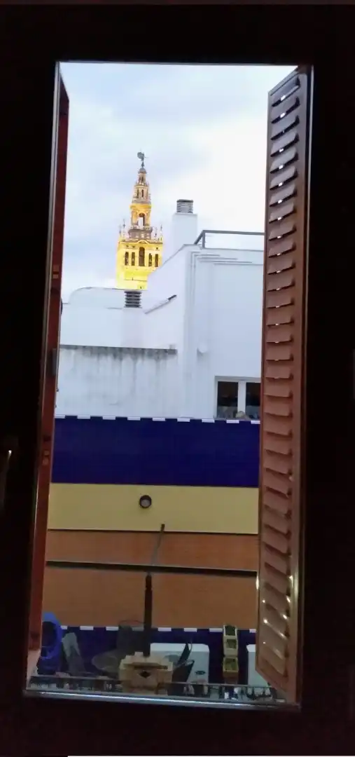 Attic for rent in Calle Pajaritos, 6, Alfalfa - Santa Cruz Balcony of Attic for rent in Sevilla with Air Conditioner, Heating and Terrace