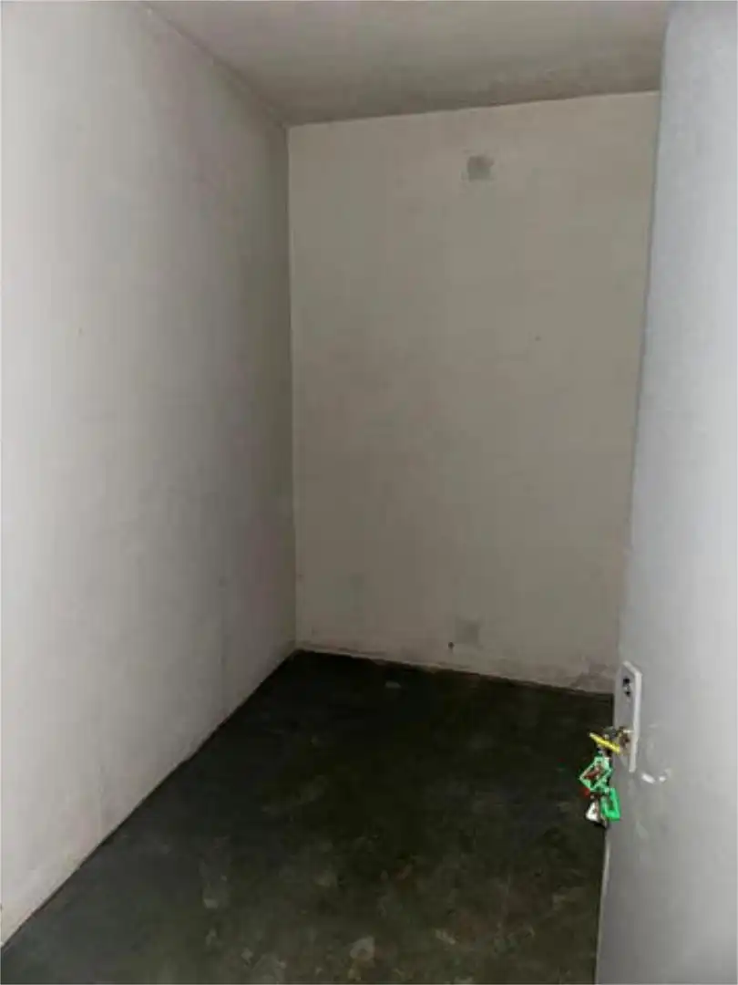 Storage room for rent in La Moraleja