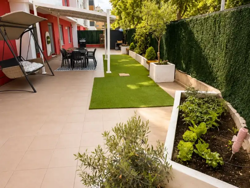 Wohnung zum Verkauf in Calle Río Ebro, 12, Lardero Terrasse von Wohnung zum Verkauf in Lardero mit Heizung, Privatgarten und Terrasse
