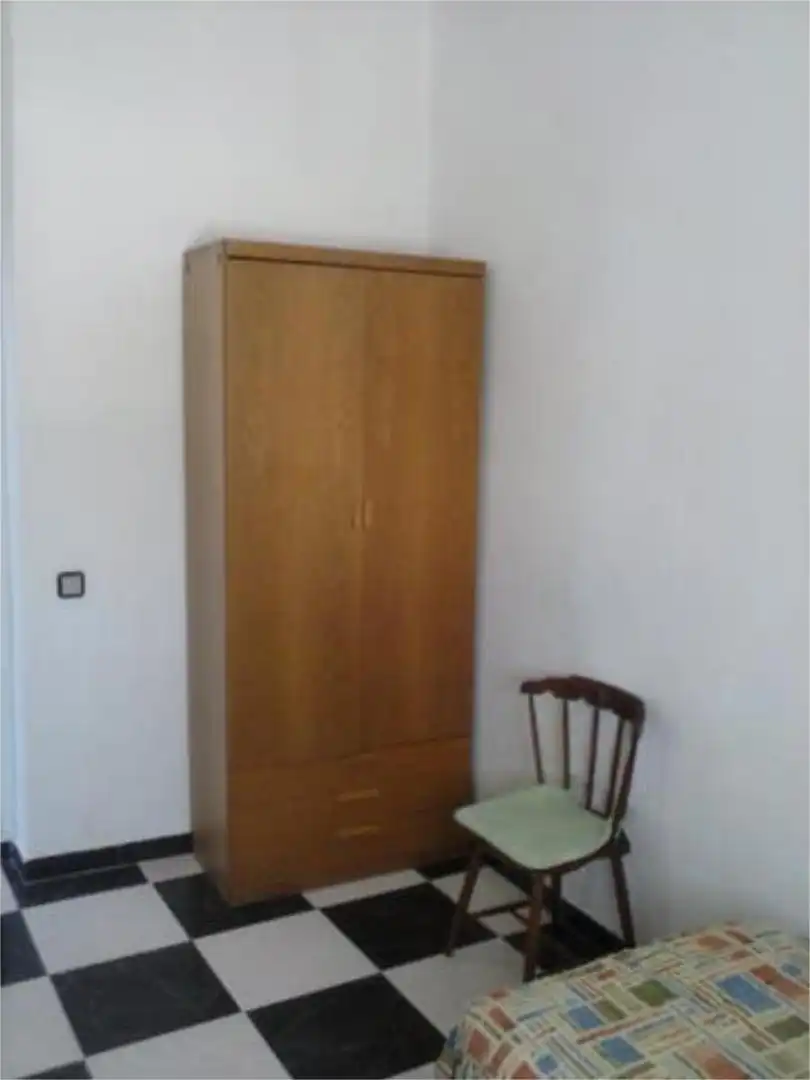 Piso de alquiler en Alameda - Mentidero - Teatro Falla Habitación de Piso de alquiler en Cádiz con Amueblado