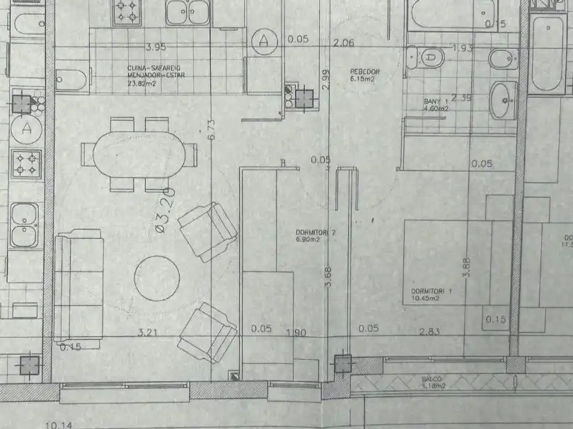 Wohnung zum Verkauf in Terrassa mit Klimaanlage und Balkon