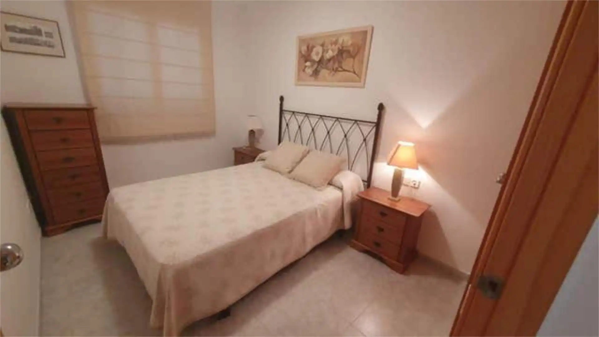 Apartament de lloguer a Regueral - Prat d'en Forés Dormitori de Apartament de lloguer en Cambrils amb Calefacció, Jardí privat i Terrassa
