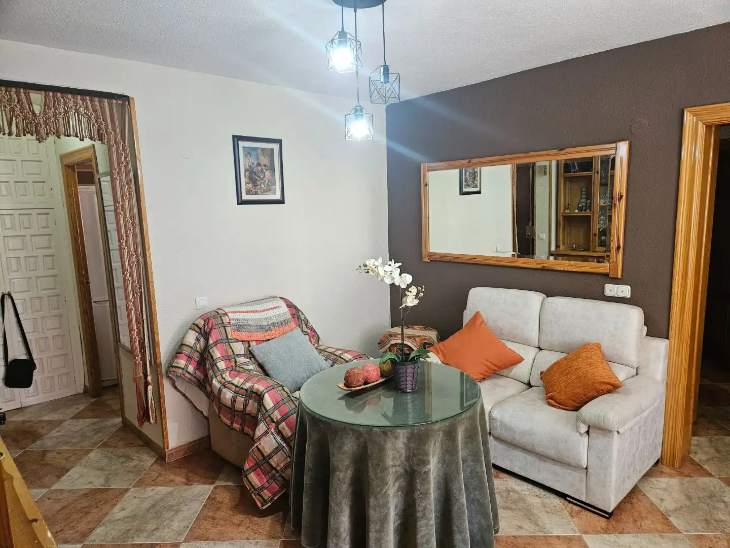 Flat for sale in Calle Ronda de Alfareros, 7, Casería de Montijo Living room of Flat for sale in Granada Capital with Air Conditioner