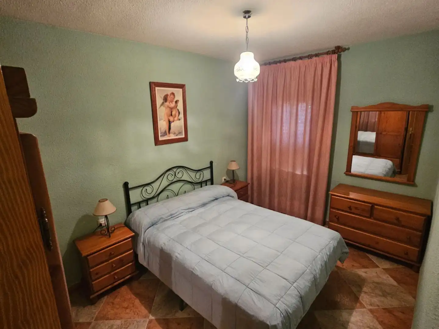 Flat for sale in Calle Ronda de Alfareros, 7, Casería de Montijo Bedroom of Flat for sale in Granada Capital with Air Conditioner