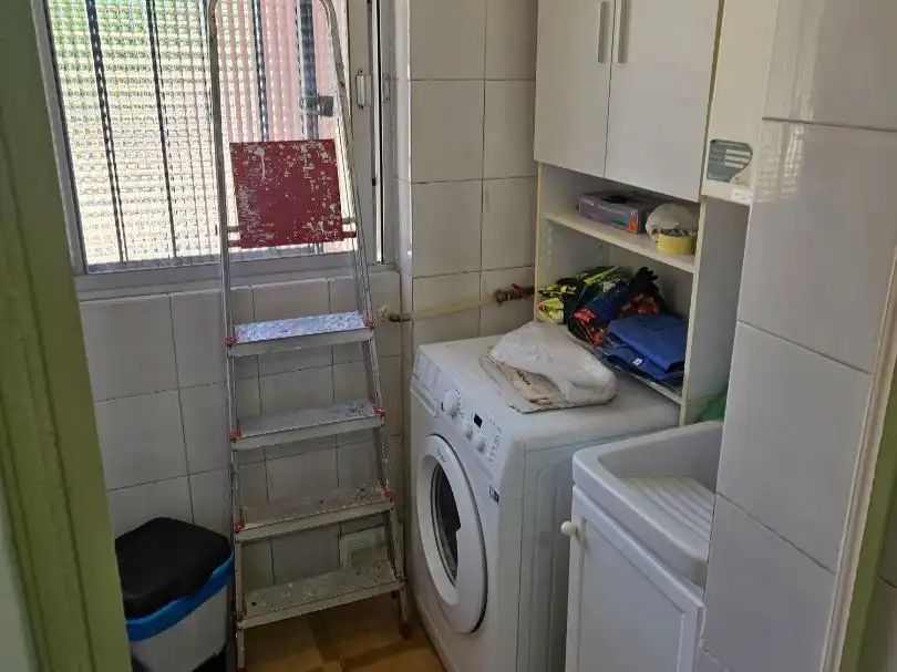 Flat for sale in Calle Ronda de Alfareros, 7, Casería de Montijo Kitchen of Flat for sale in Granada Capital with Air Conditioner