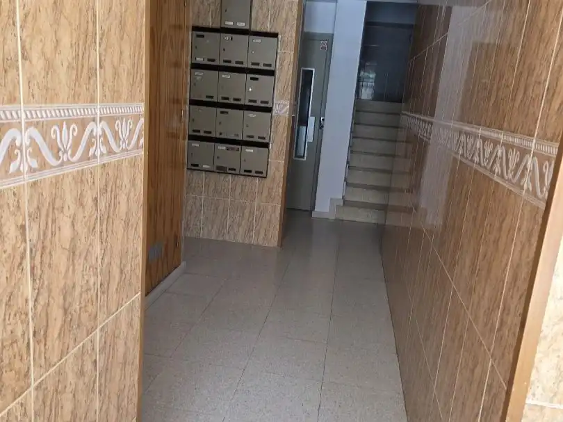 Flat for sale in Calle Ronda de Alfareros, 7, Casería de Montijo Flat for sale in Granada Capital with Air Conditioner