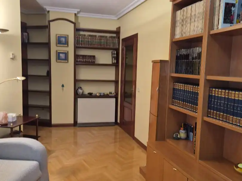 Living room of Flat for rent in  Madrid Capital  with Air Conditioner, Terrace and Balcony