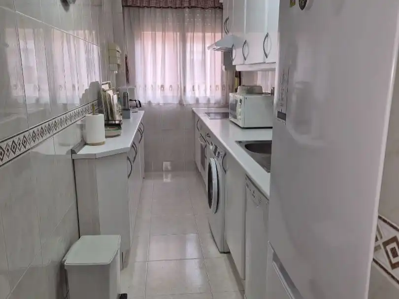 Kitchen of Flat for rent in  Madrid Capital  with Air Conditioner, Terrace and Balcony