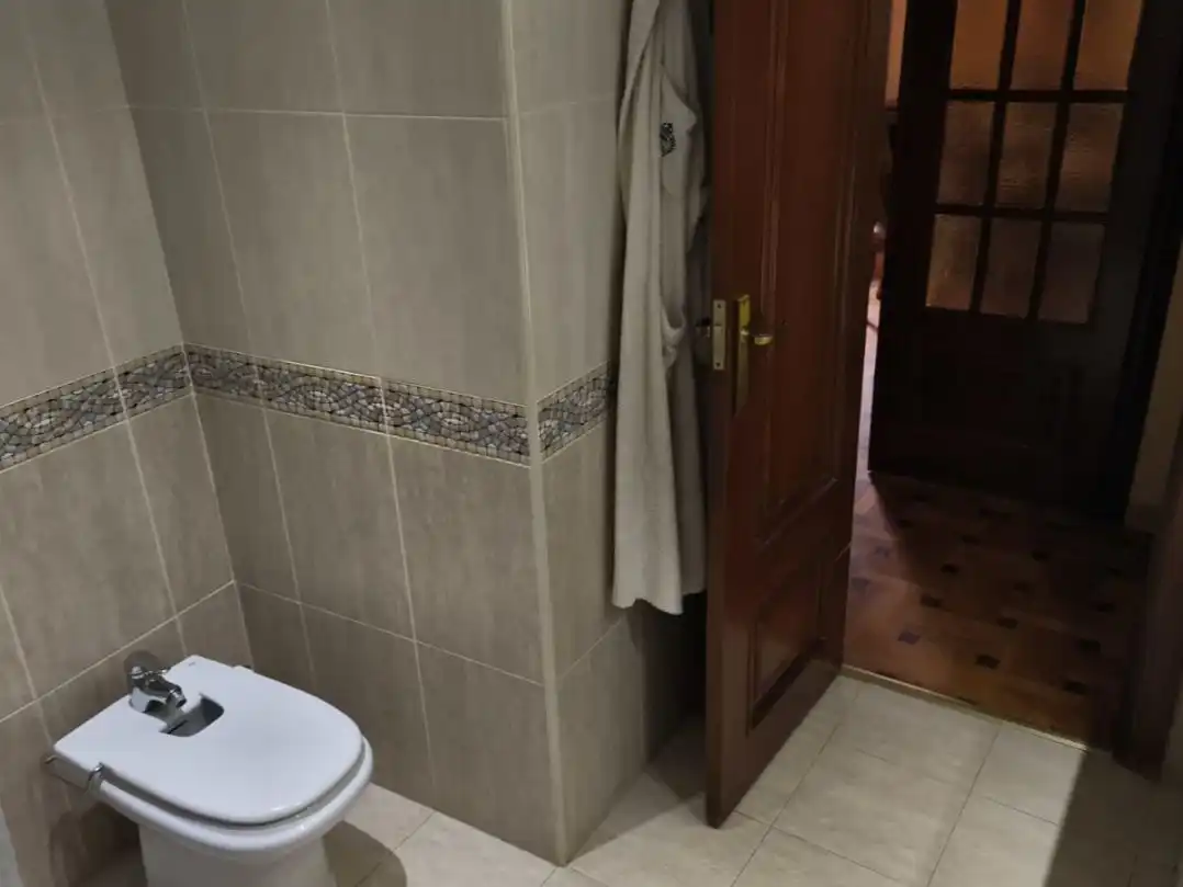 Piso en venta en Carrer del Bisbe Jaume Pérez, 15, Mont-Olivet Baño de Piso en venta en Valencia Capital con Aire acondicionado y Balcón