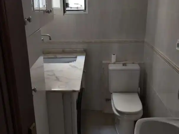 Piso en venta en Carrer del Bisbe Jaume Pérez, 15, Mont-Olivet Baño de Piso en venta en Valencia Capital con Aire acondicionado y Balcón