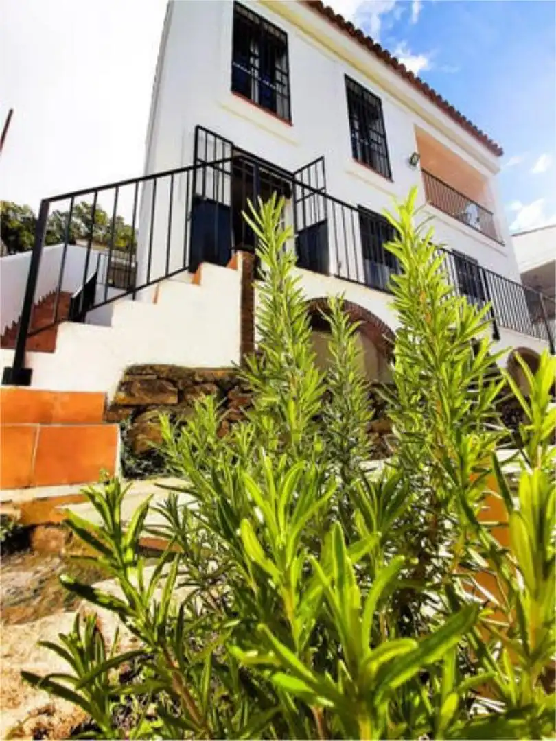 Jardín de Casa o chalet de alquiler en Aracena con Jardín privado, Trastero y Piscina