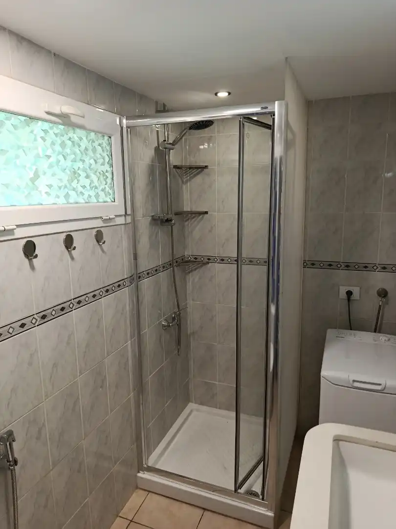 Apartamento de alquiler en Calle los Jazmines, 7, San Agustín - Bahía Feliz Baño de Apartamento de alquiler en San Bartolomé de Tirajana con Aire acondicionado, Piscina y Amueblado