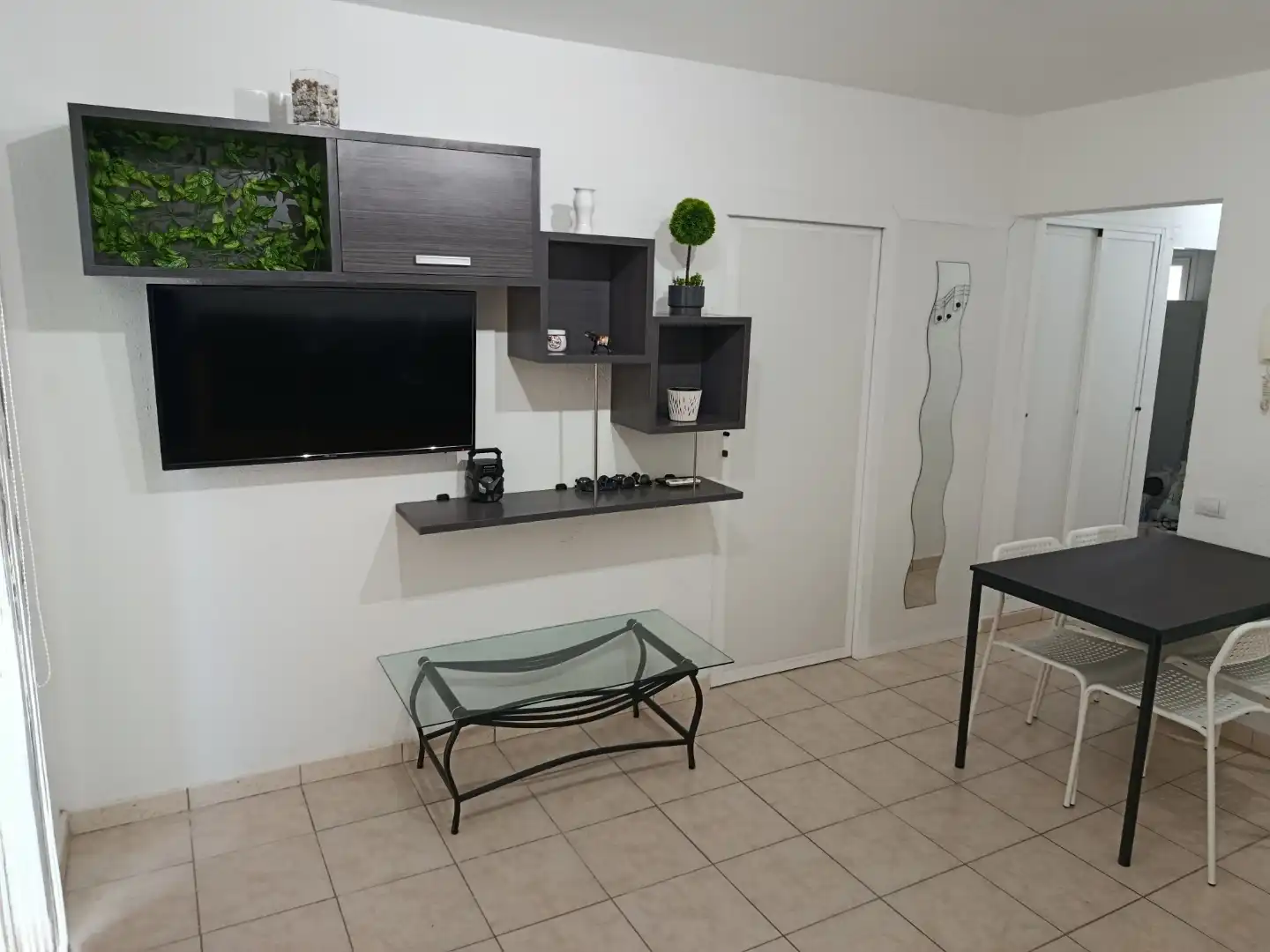 Apartamento de alquiler en Calle los Jazmines, 7, San Agustín - Bahía Feliz Sala de estar de Apartamento de alquiler en San Bartolomé de Tirajana con Aire acondicionado, Piscina y Amueblado