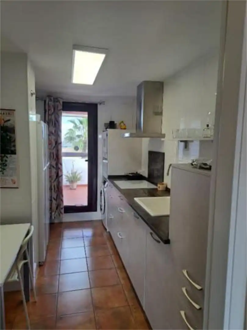 Ático en venta en Las Pajanosas Cocina de Ático en venta en Guillena con Calefacción, Jardín privado y Terraza