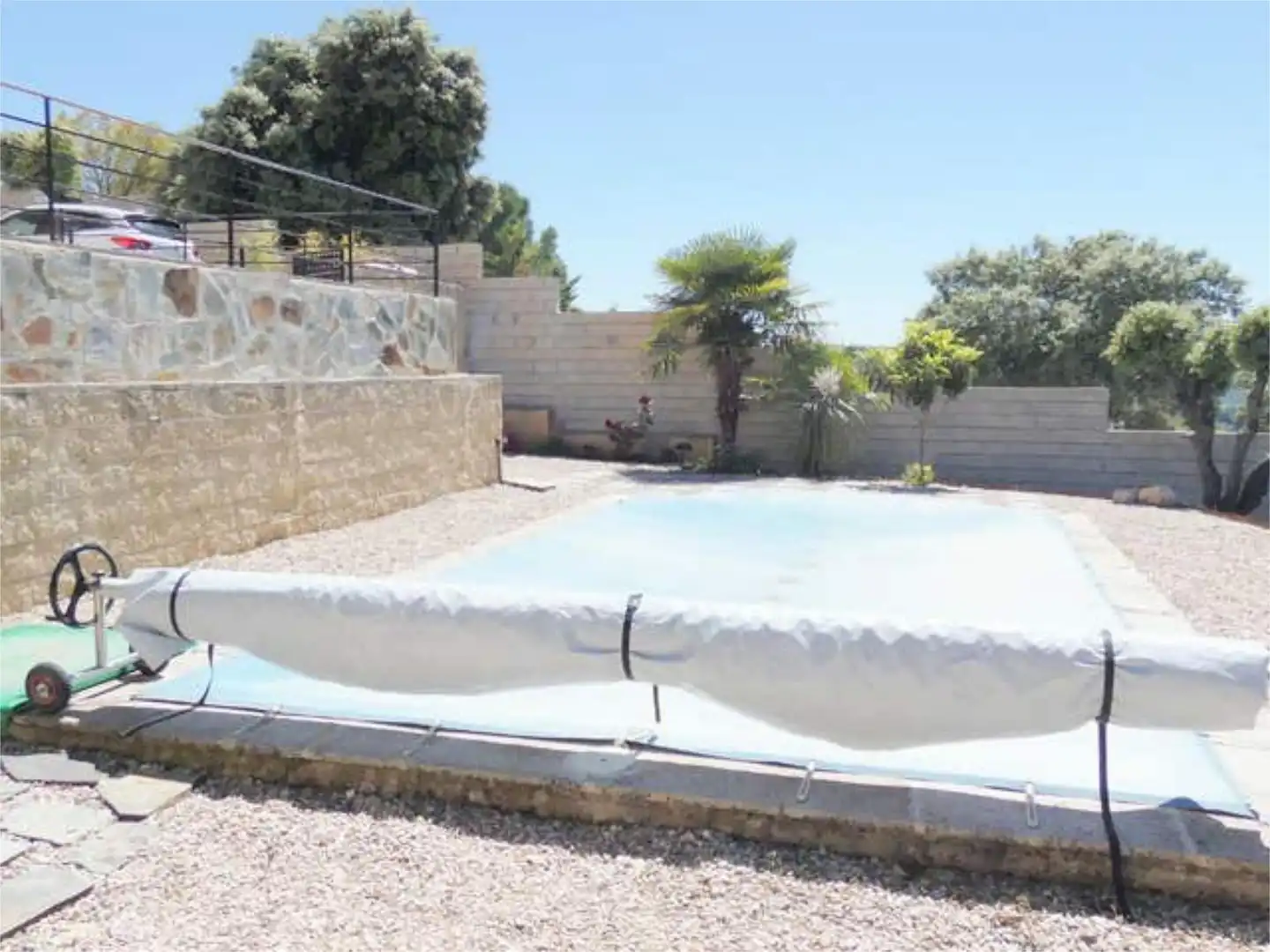 Casa adosada en venta en Fuentenovilla Piscina de Casa adosada en venta en Fuentenovilla con Calefacción, Jardín privado y Terraza