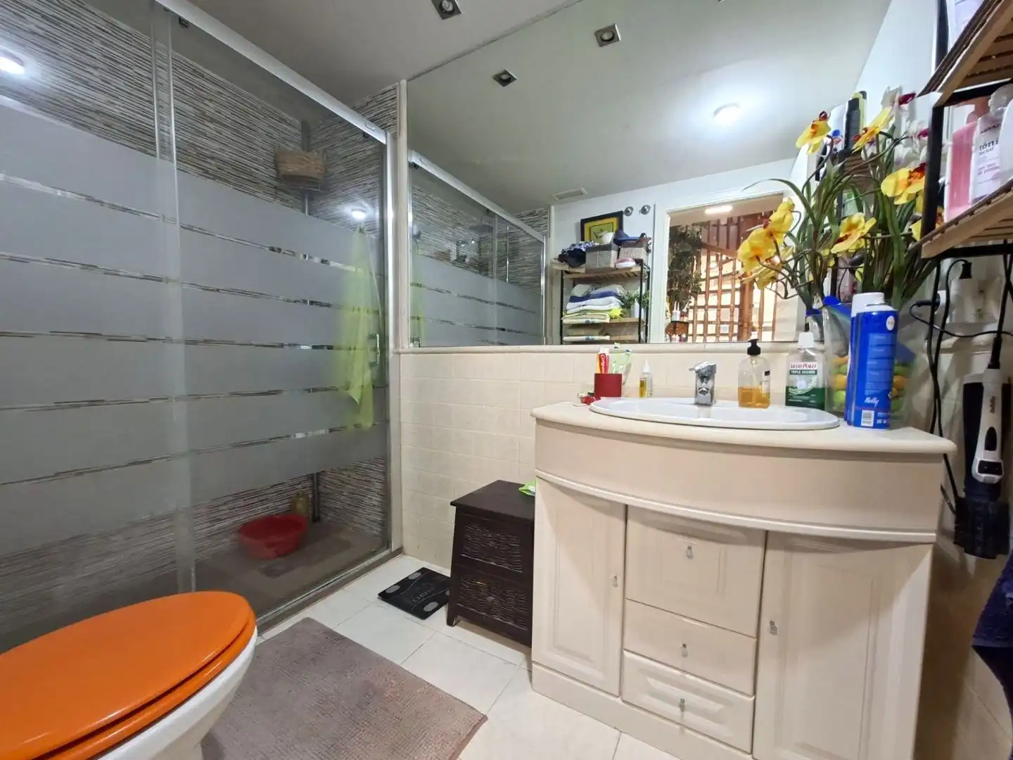 Attic for sale in Carrer Xaloc, 7, La Cala de Villajoyosa Bathroom of Attic for sale in Villajoyosa / La Vila Joiosa with Air Conditioner, Terrace and Swimming Pool