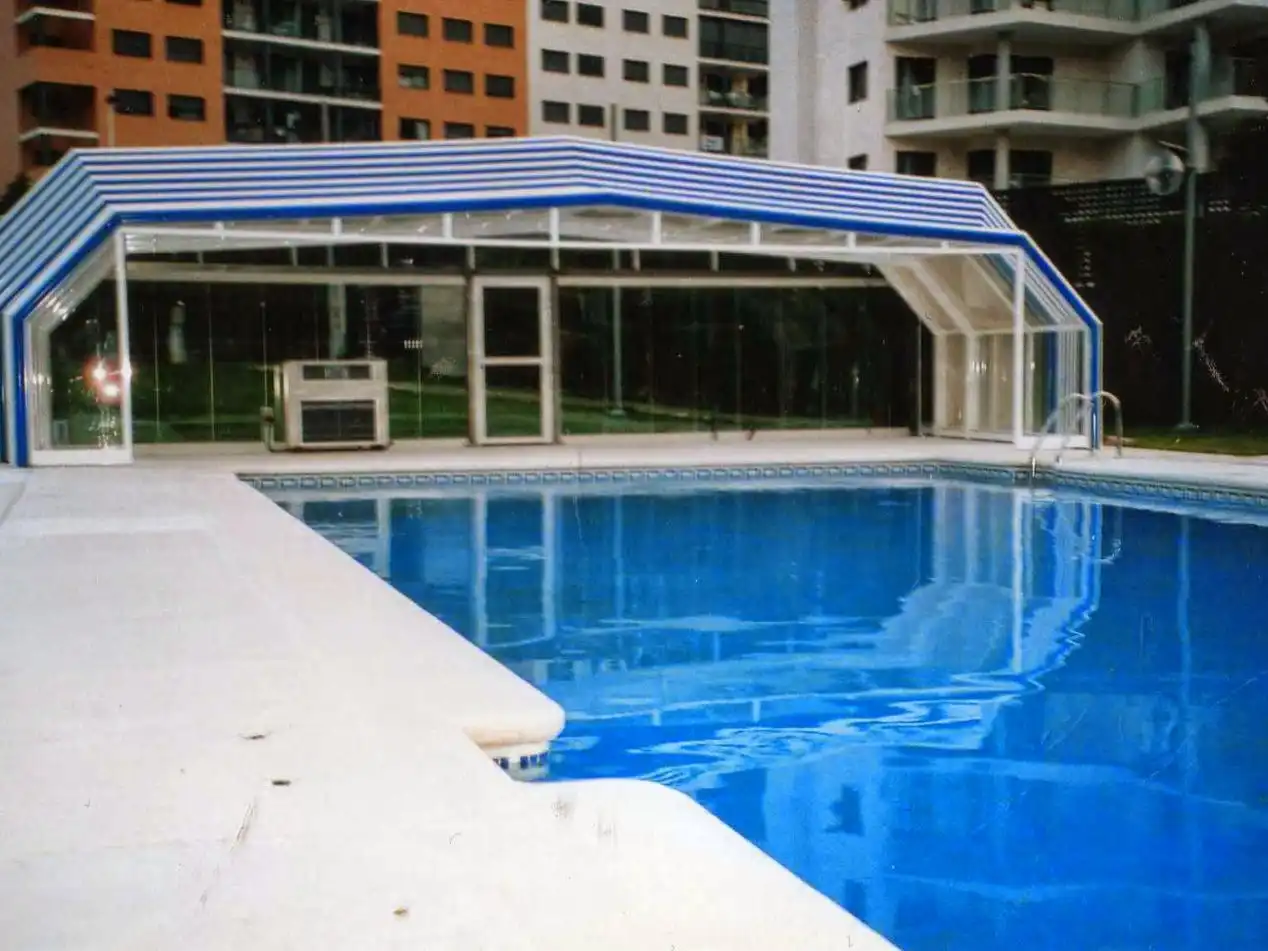 Attic for sale in Carrer Xaloc, 7, La Cala de Villajoyosa Swimming pool of Attic for sale in Villajoyosa / La Vila Joiosa with Air Conditioner, Terrace and Swimming Pool
