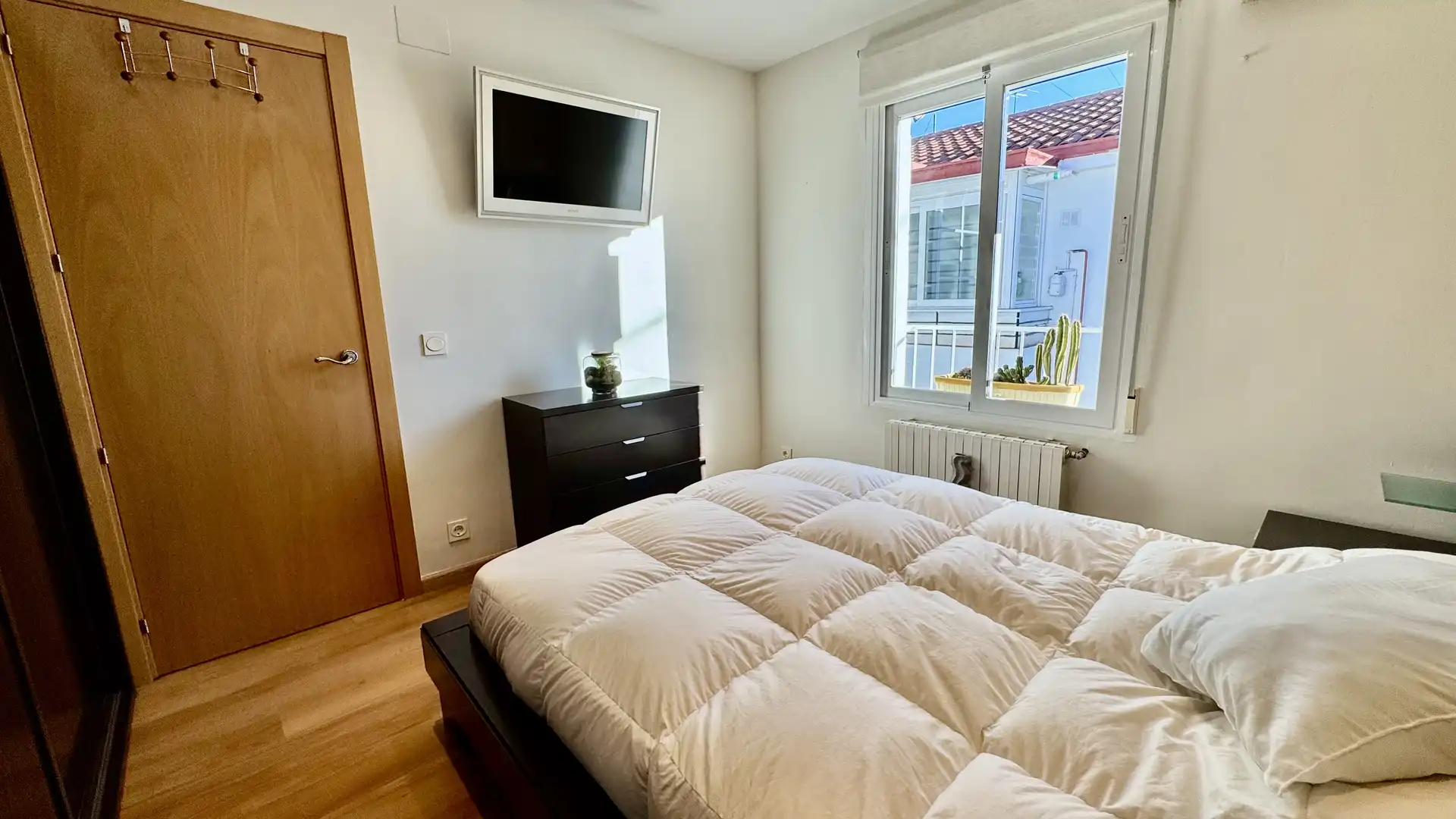 Flat for rent in Calle de San Secundino, 3, Ventas