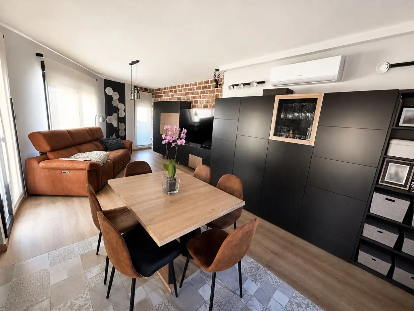 Sala de estar de Piso en venta en Consuegra con Aire acondicionado, Terraza y Balcón