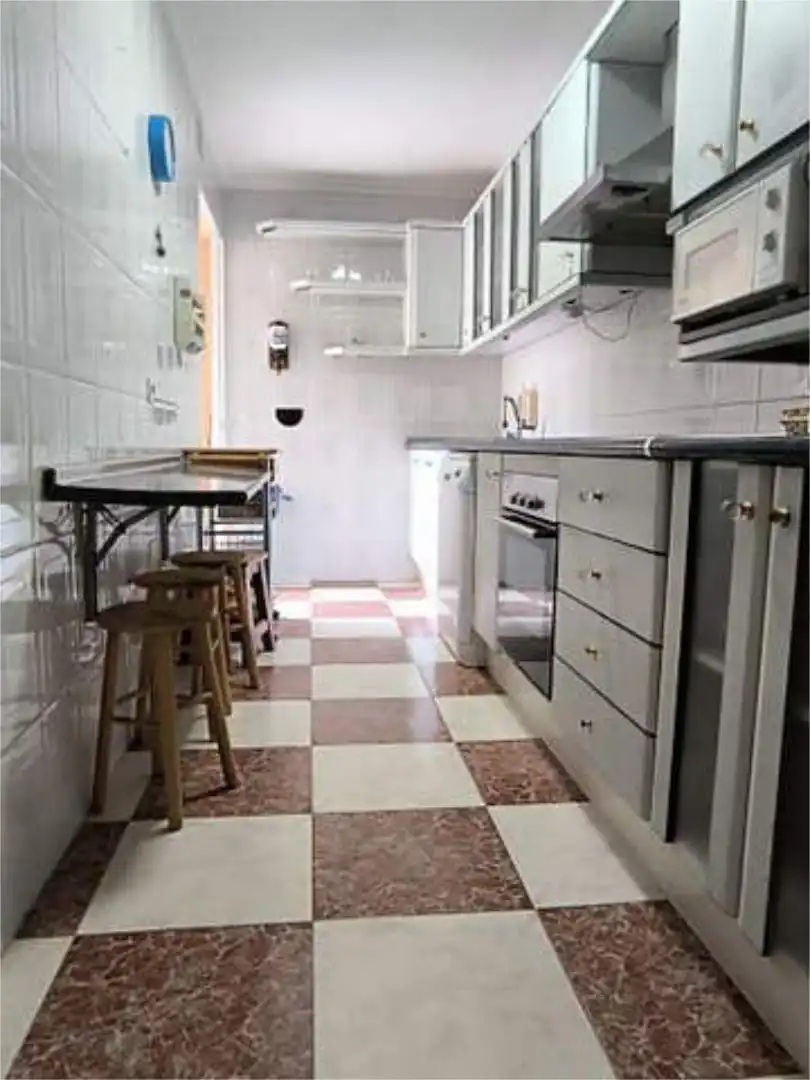 Wohnung zur Miete in Guadalmar Küche von Wohnung zur Miete in Málaga mit Heizung, Privatgarten und Terrasse