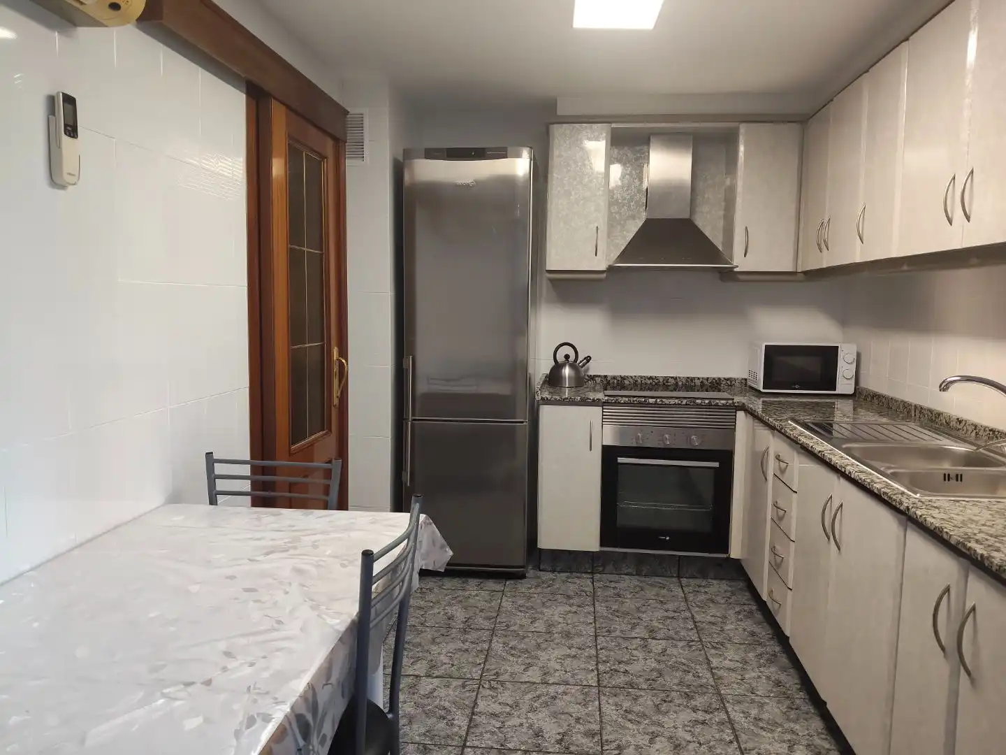 Piso de alquiler en Carrer de la Mestra Inés Mir, 26, Zona Concordia Piso de alquiler en Carrer de la Mestra Inés Mir, 26, Zona Concordia