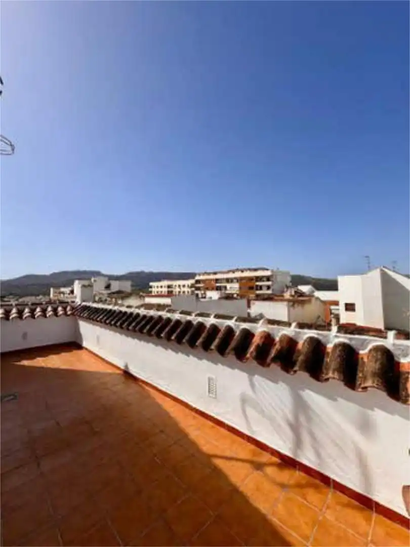 Piso de alquiler en Centro Vista exterior de Piso de alquiler en Ronda con Calefacción, Terraza y Trastero