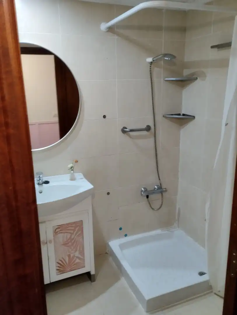 Badezimmer von Wohnung zum Verkauf in Santa María de Cayón