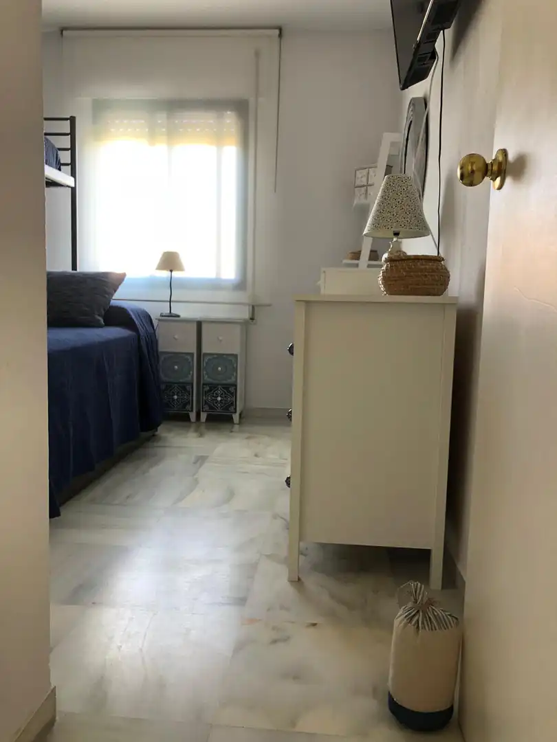 Piso de alquiler en Calle Ancora, 25, El Ancla Habitación de Piso de alquiler en El Puerto de Santa María con Aire acondicionado, Calefacción y Jardín privado
