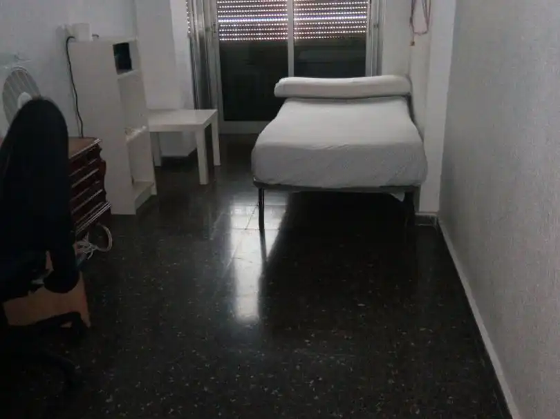 Zimmer in Calle Mariano Girada, 10, San Nicolás Zimmer in Calle Mariano Girada, 10, San Nicolás