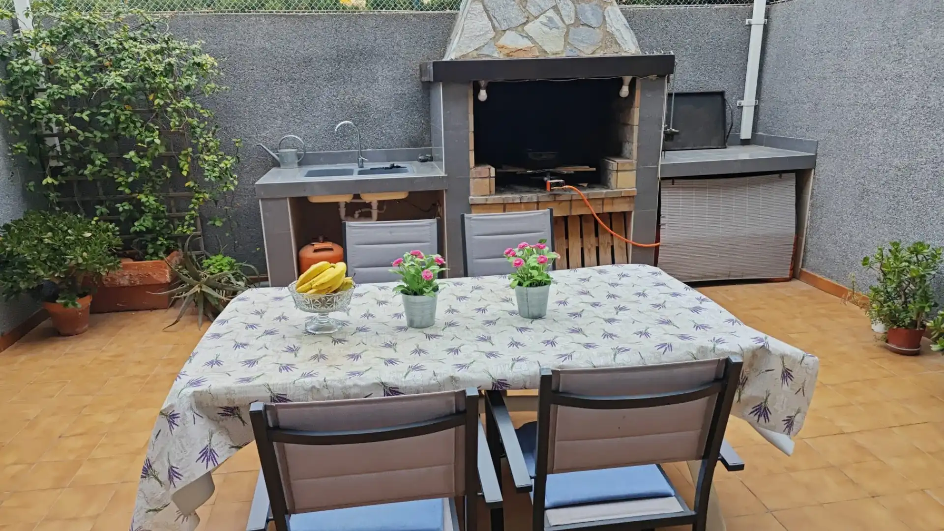 Casa o chalet en venta en Calle Abellarol, 54, San Antonio de Benagéber Terraza de Casa o chalet en venta en San Antonio de Benagéber con Aire acondicionado, Terraza y Balcón