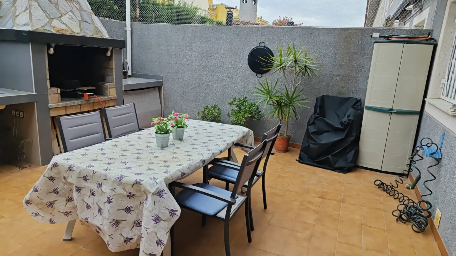 Casa o chalet en venta en Calle Abellarol, 54, San Antonio de Benagéber Terraza de Casa o chalet en venta en San Antonio de Benagéber con Aire acondicionado, Terraza y Balcón