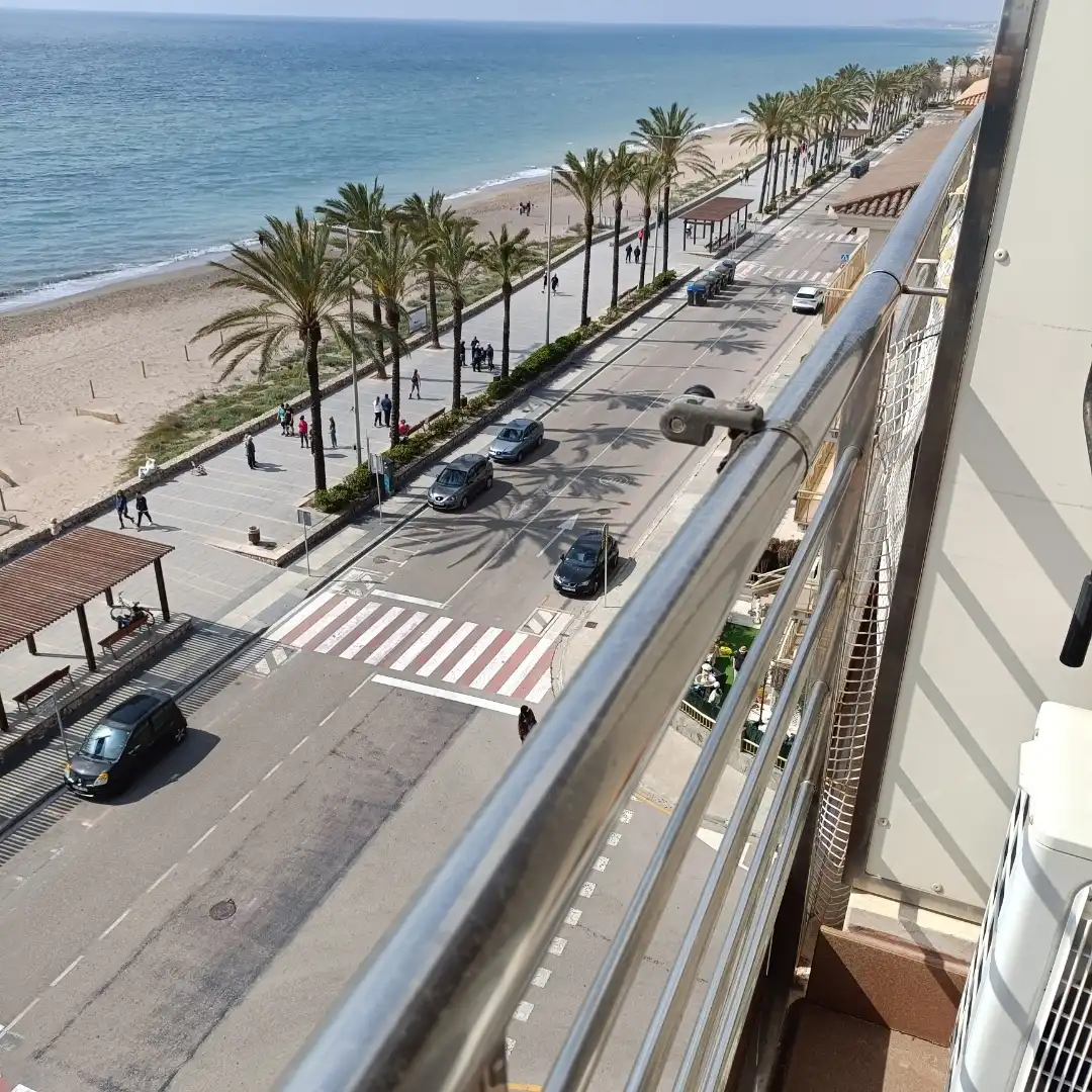Wohnung zum Verkauf in Passeig Marítim de Sant Joan de Déu, 185, L'Estany Außenansicht von Wohnung zum Verkauf in Calafell mit Klimaanlage, Terrasse und Schwimmbad