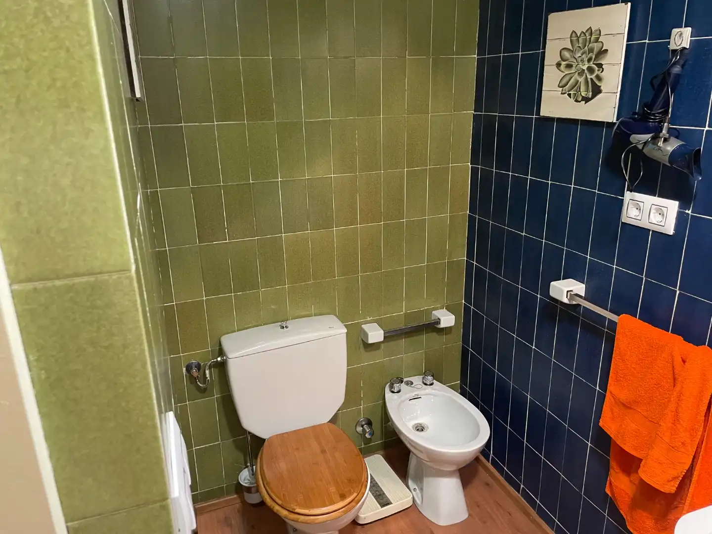 Piso en venta en Lugar Cabeza Manzaned, 1, A Pobra de Trives Baño de Piso en venta en A Pobra de Trives con Calefacción y Amueblado