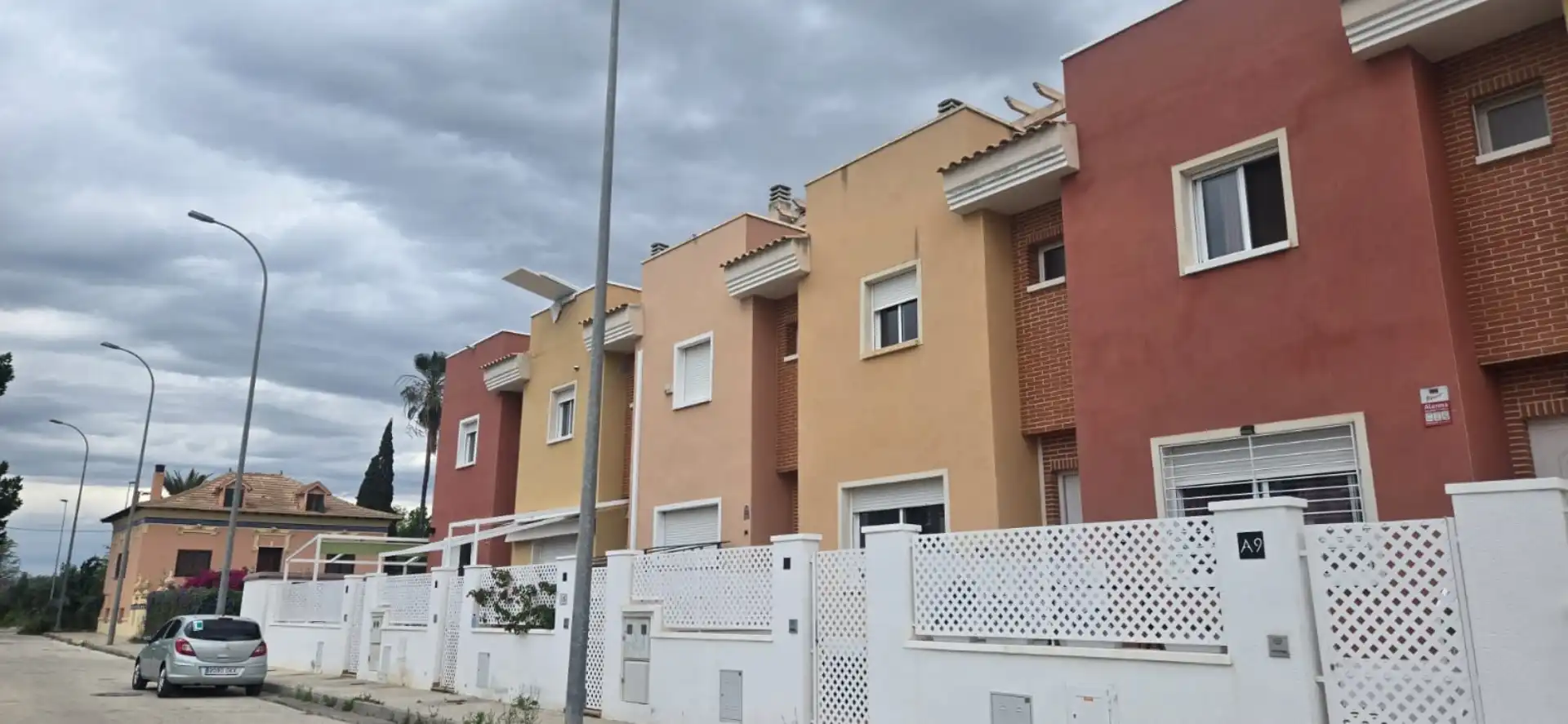Haus oder Chalet zur Miete in Vereda Honda, 40, Molins - Campaneta - San Bartolomé Außenansicht von Haus oder Chalet zur Miete in Orihuela mit Privatgarten, Terrasse und Abstellraum