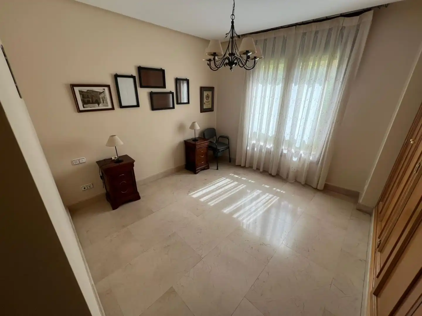 Sala d'estar de Pis de lloguer en Valladolid amb Aire condicionat, Calefacció i Moblat