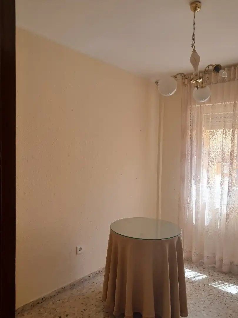 Habitación de Piso en venta en Cortes con Aire acondicionado, Calefacción y Trastero