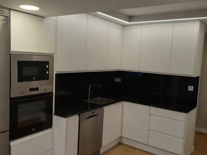 Küche von Wohnung zum Verkauf in Gijón 