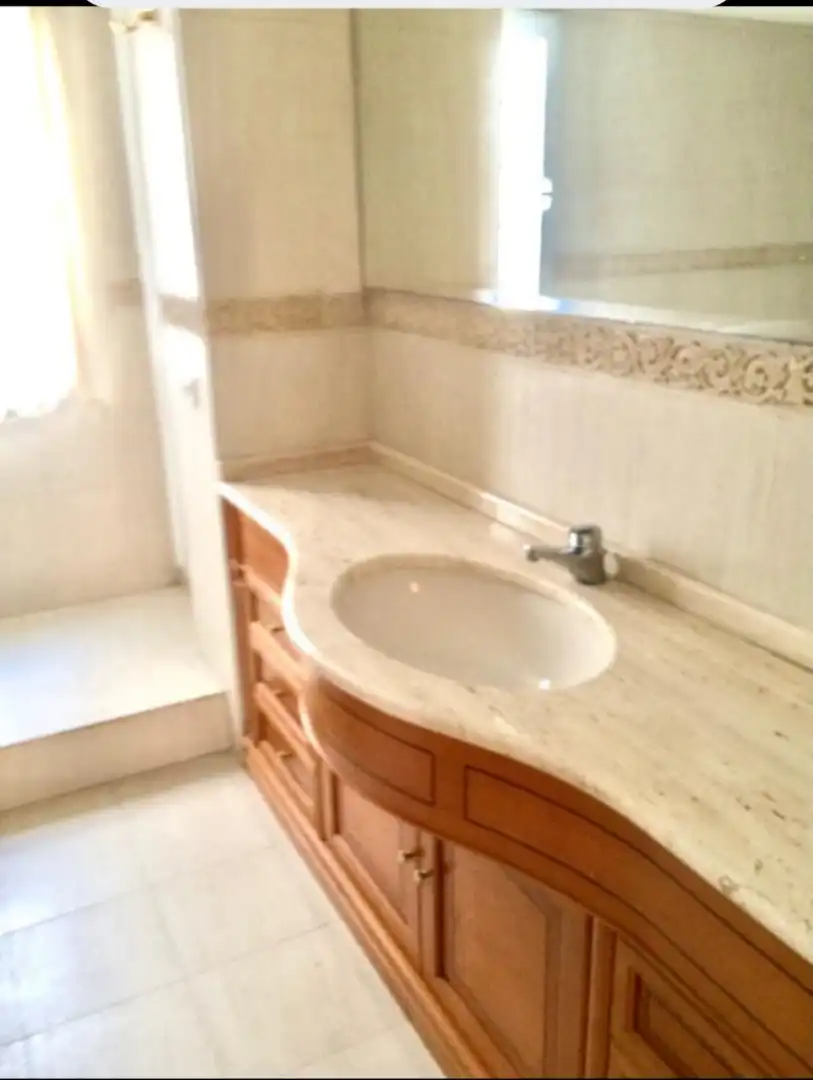 Pis en venda a Carrer D'isabel la Catòlica, 34, El Pla del Remei Bany de Pis en venda en Valencia Capital amb Aire condicionat i Balcó