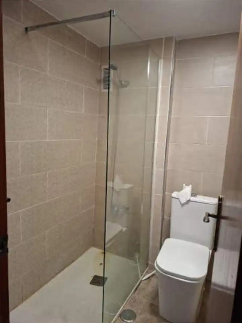 Flat for sale in Zona Playa del Cura Bathroom of Flat for sale in Torrevieja with Heating, Private garden and Terrace