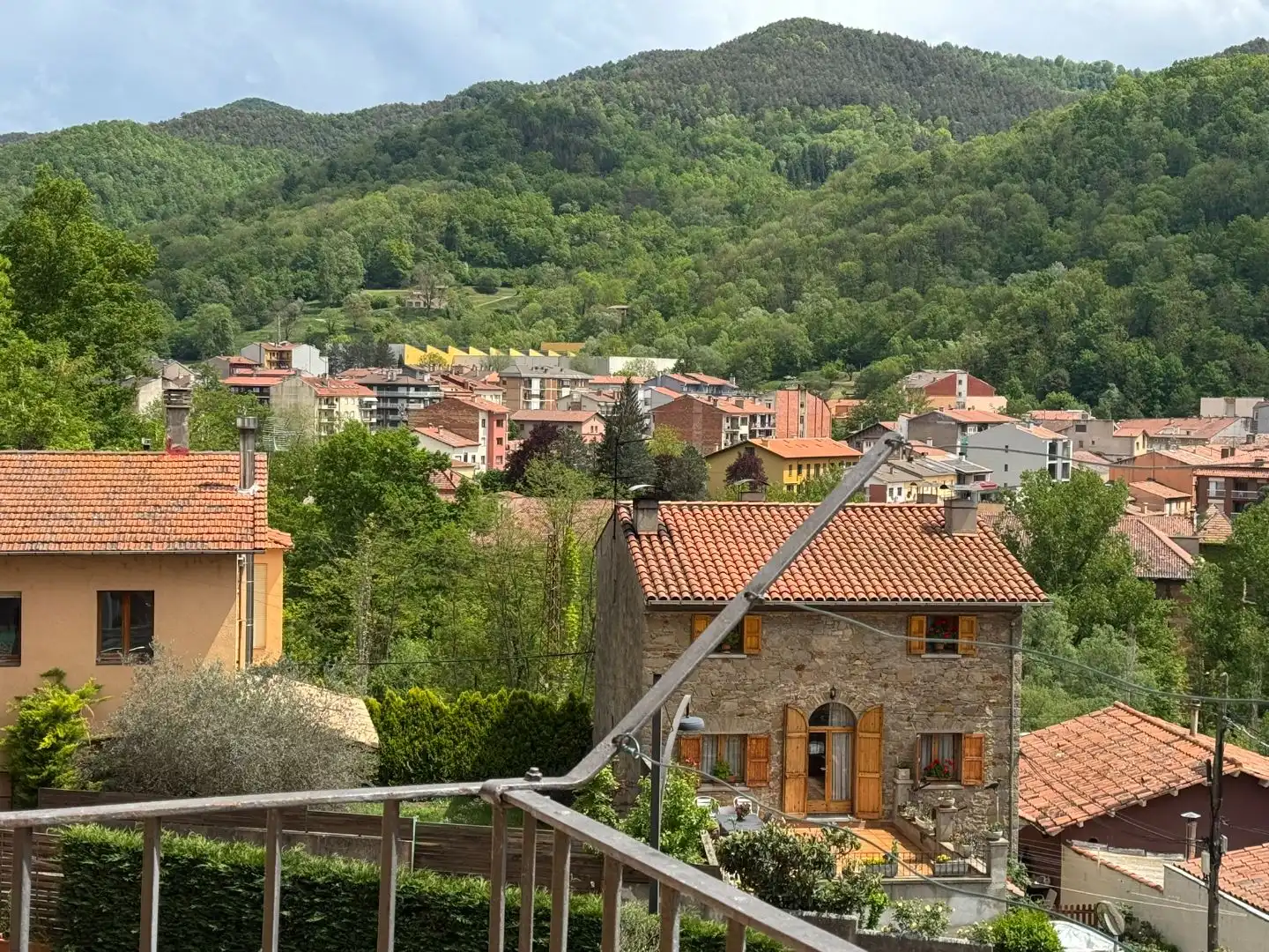 Flat for sale in Carrer de Sant Amand, 7, Sant Joan de les Abadesses Exterior view of Flat for sale in Sant Joan de les Abadesses with Balcony
