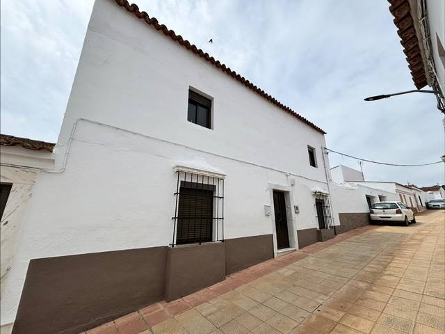 Casa adosada en Venta en Calle Soledad, 9 en Olivenza