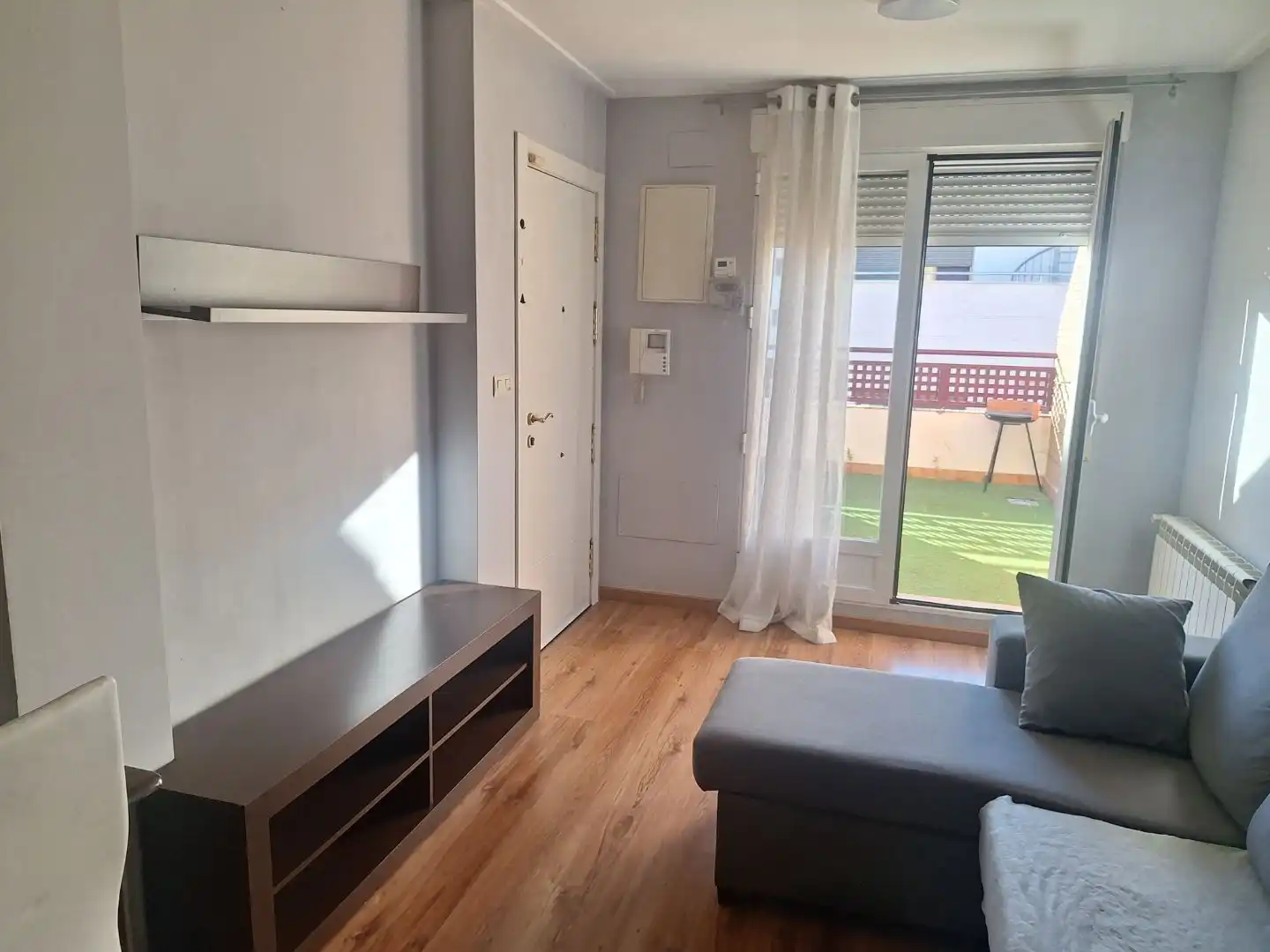 Attic for rent in Calle Obispo Tagaste, Industria