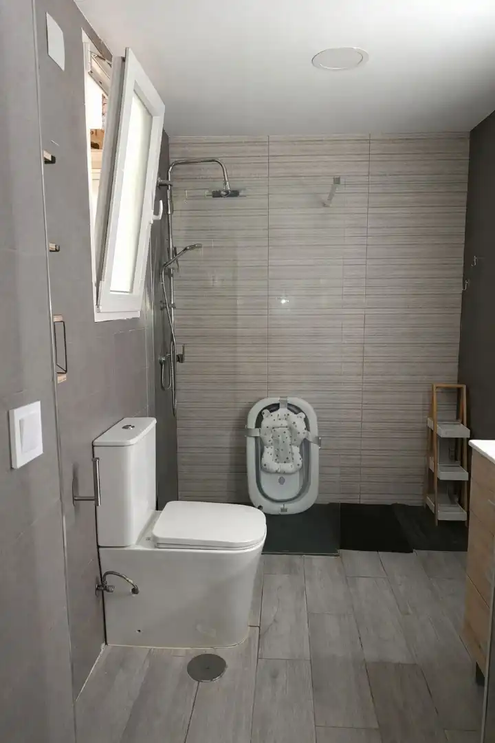 Planta baixa en venda a Calle Maestro Amadeo Vives, 22, Centro Bany de Planta baixa en venda en Elda amb Parquet i Traster