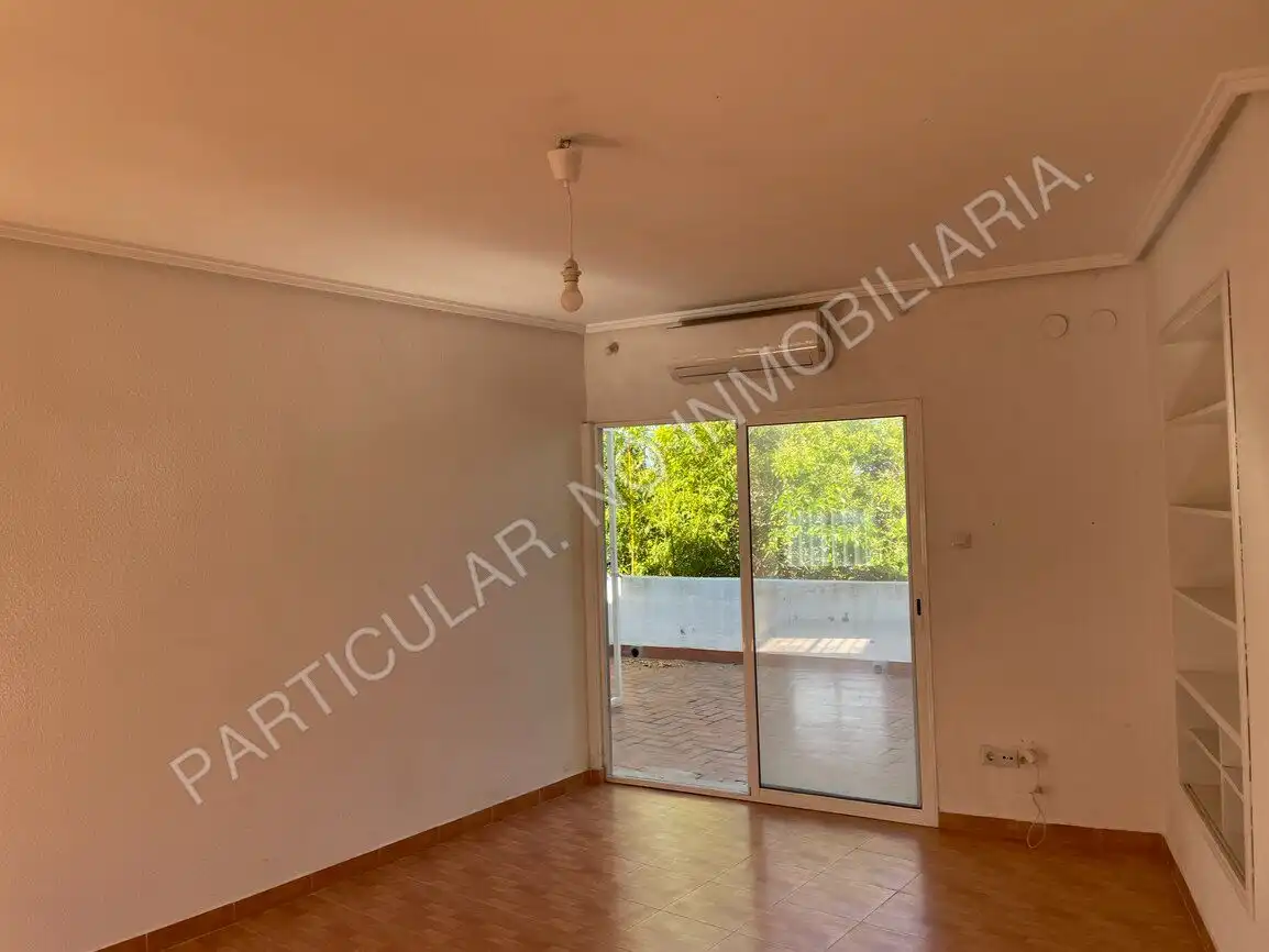 Casa o chalet en venta en La Cañada Habitación de Casa o chalet en venta en Paterna con Jardín privado, Terraza y Trastero